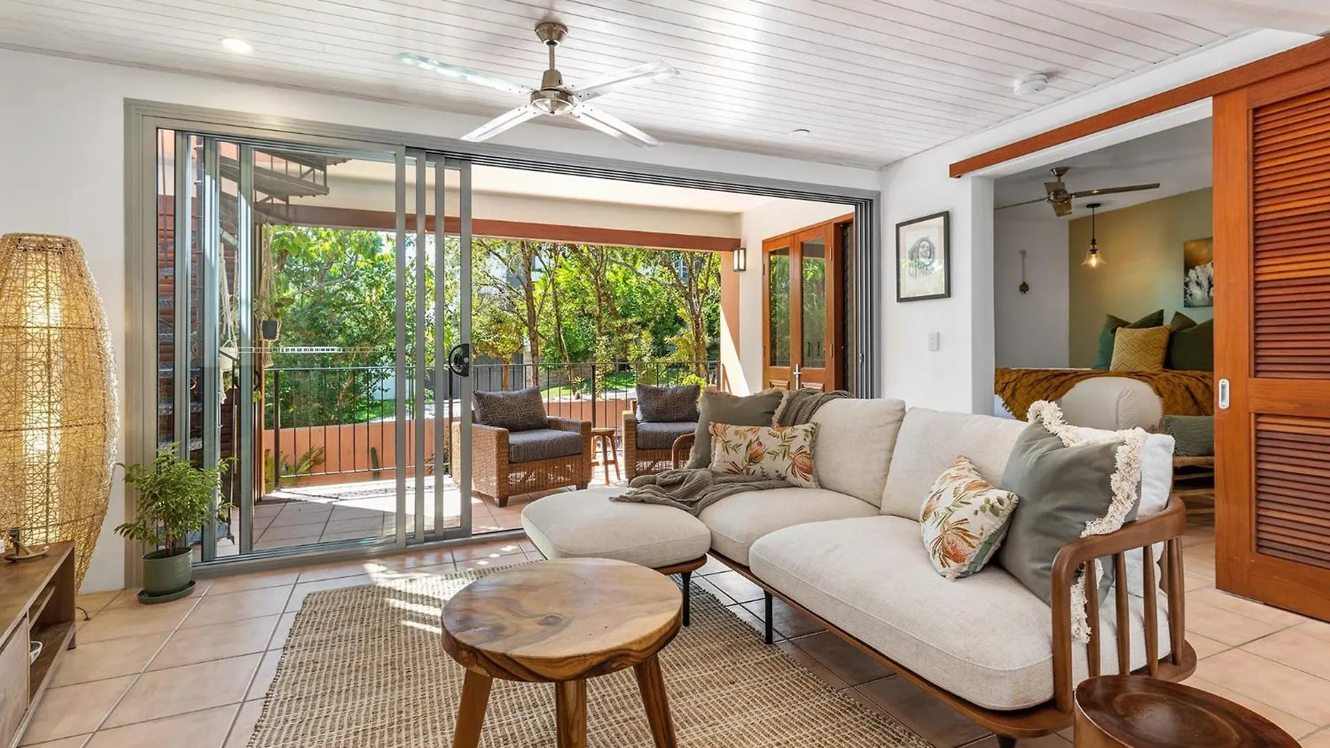 Noosa Private Sanctuary, Walking Distance To Beach